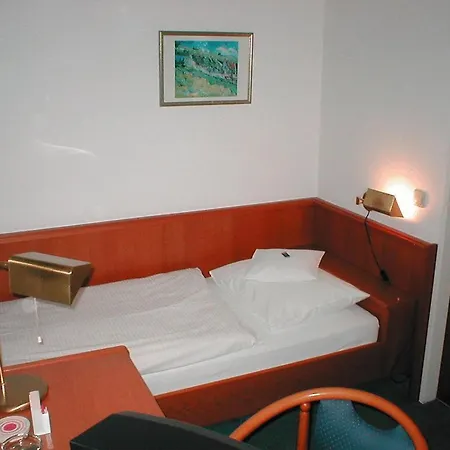 Pensión Zur Flora Essen